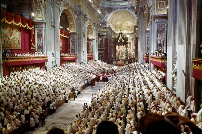 Vatikan’a banka transferlerinde manipülasyon suçlaması