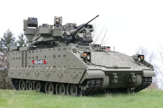 Bradley IFV’ler için Iron Fist’e yeni sözleşme