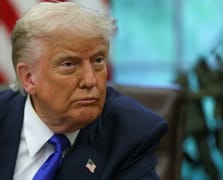 Trump’tan İran’a uçak gemisi resti