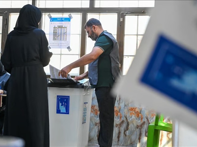 Irak'ta parlamento seçimlerine %55 katılım: Seçmen sayısı 12 milyonu aştı