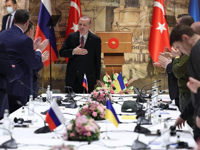 RFE/RL: Türkiye'de yapılacak görüşmelerden neler bekleniyor?