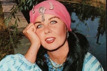 Yeşilçam'ın menekşe gözlüsü: Fatma Girik