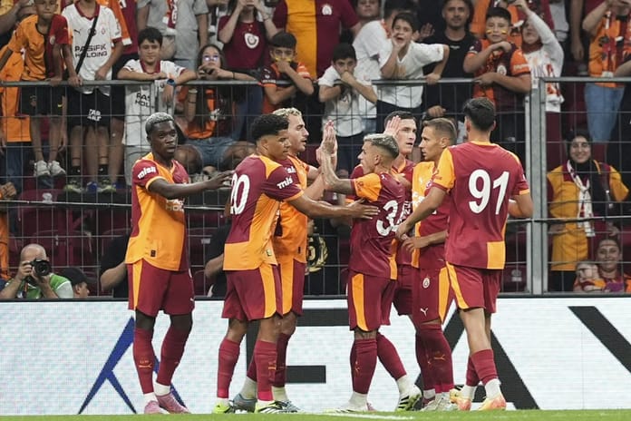 Lazio maçı öncesi çifte şölen: Galatasaray, Victor Osimhen ve Leroy Sané'yi kadrosuna kattığını törenle açıklayacak