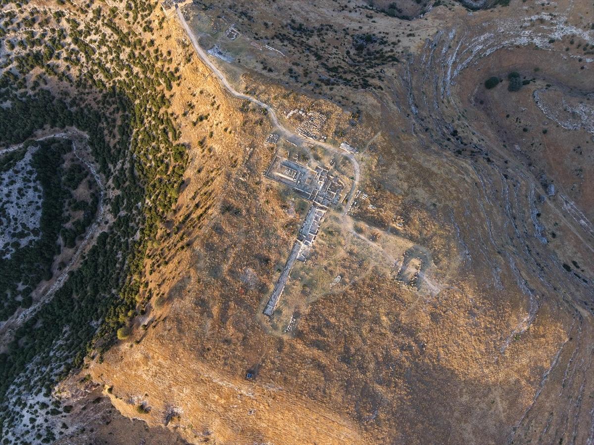 Blaundos Antik Kenti'nde yeni keşif