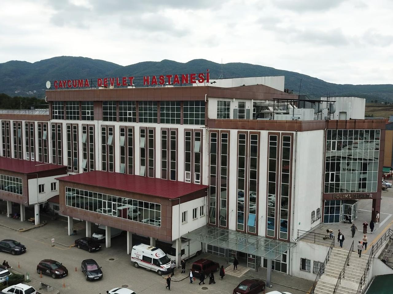 16 yaşındaki çocuk hastanede doğum yaptı
