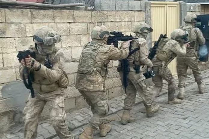 DAEŞ'e büyük operasyon: 153 şüpheli yakalandı