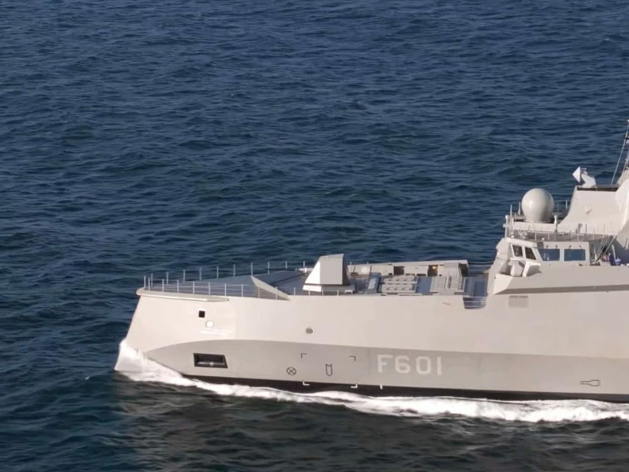 Yunanistan'ın yeni fırkateyni deniz testlerine başladı