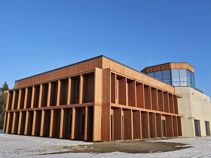 Estonya ilk askeri İHA eğitim merkezini açtı