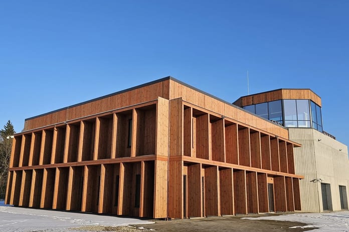 Estonya ilk askeri İHA eğitim merkezini açtı