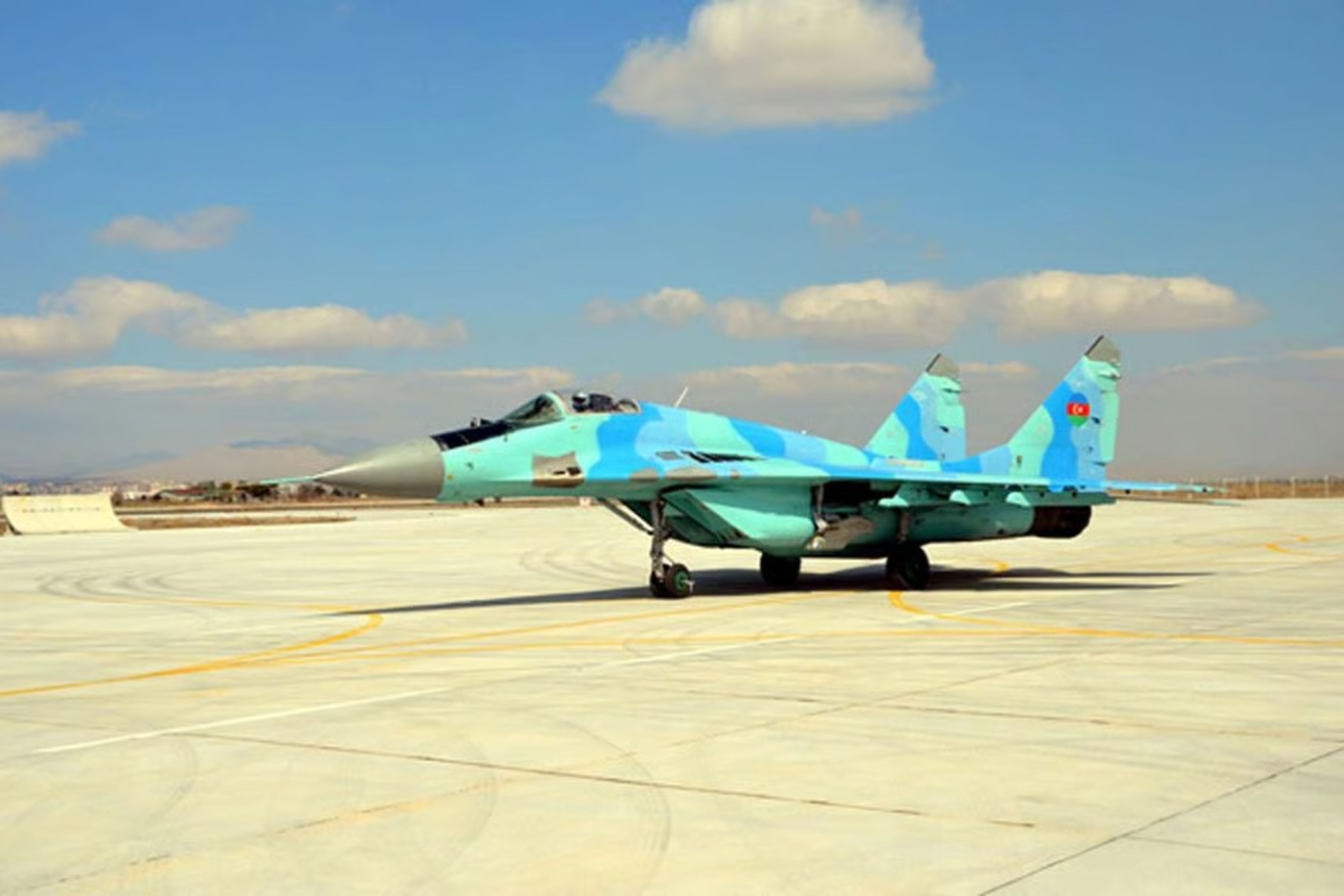 Ukrayna, eski Azerbaycan MiG-29’larını kullanıyor
