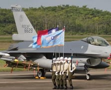 ABD, Tayvan'a F-16V savaş uçağı teslimatını geciktiriyor