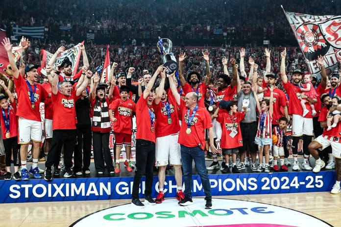 Olympiakos, Panathinaikos'u devirerek Yunanistan Basketbol Ligi şampiyonu oldu: Serideki gergin anlar ve Ergin Ataman'ın tepkisi