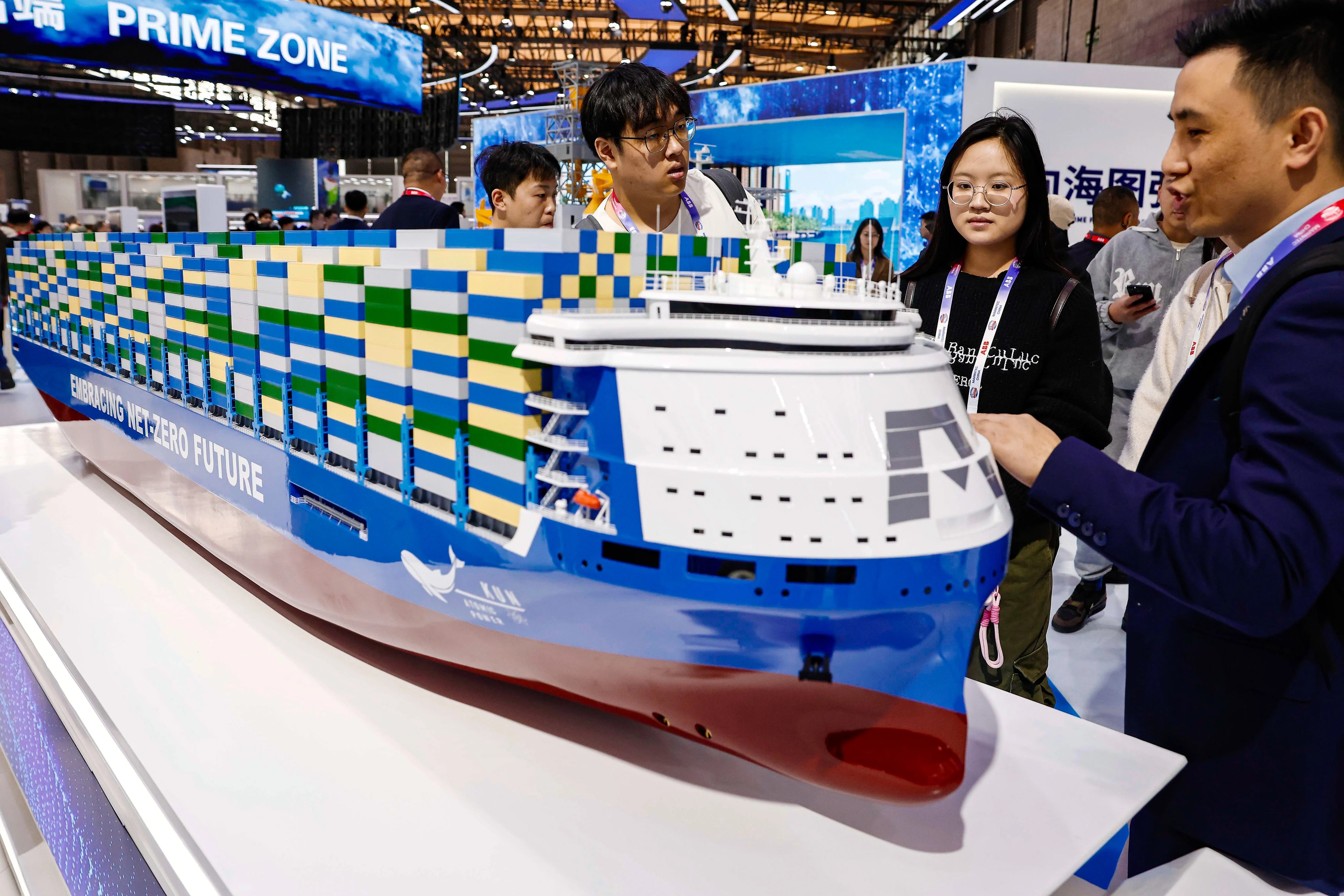 US Teams With British Firm on Nuclear-Powered Fleet