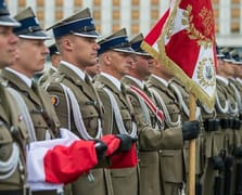 Polonya rekor savunma harcamalarına rağmen savaşa hazırlıkta zorlanıyor