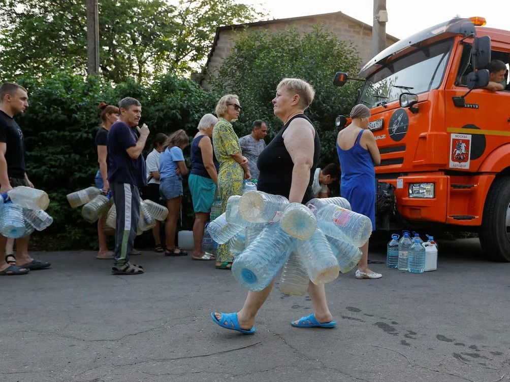 Donetsk Water Crisis Sparks Appeals To Putin