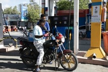 Somali’de akaryakıt fiyatları ABD-İsrail–İran savaşı sonrası yükseldi