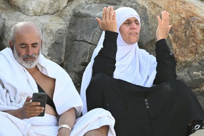 12 binden fazla İranlı hacı Suudi Arabisan'da mahsur kaldı