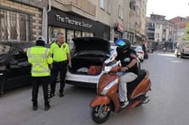 10 kez kask cezası yedi ölümden dönünce polislere teşekkür etti