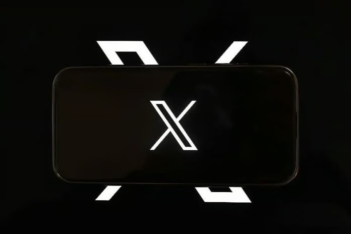 Venezuela'da Maduro'nun yasakladığı X 17 ay sonra açıldı