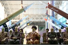 ABD ve İsrail tehditlerine karşı İran askeri hazırlıklarını artırıyor