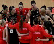 Filenin Sultanları, Milletler Ligi'nde Çekya karşısında: Finaller garantilendi, sıralama kovalanıyor