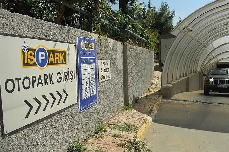 Otopark ücreti uçtu: İSPARK, tünel ve köprüleri geride bıraktı 