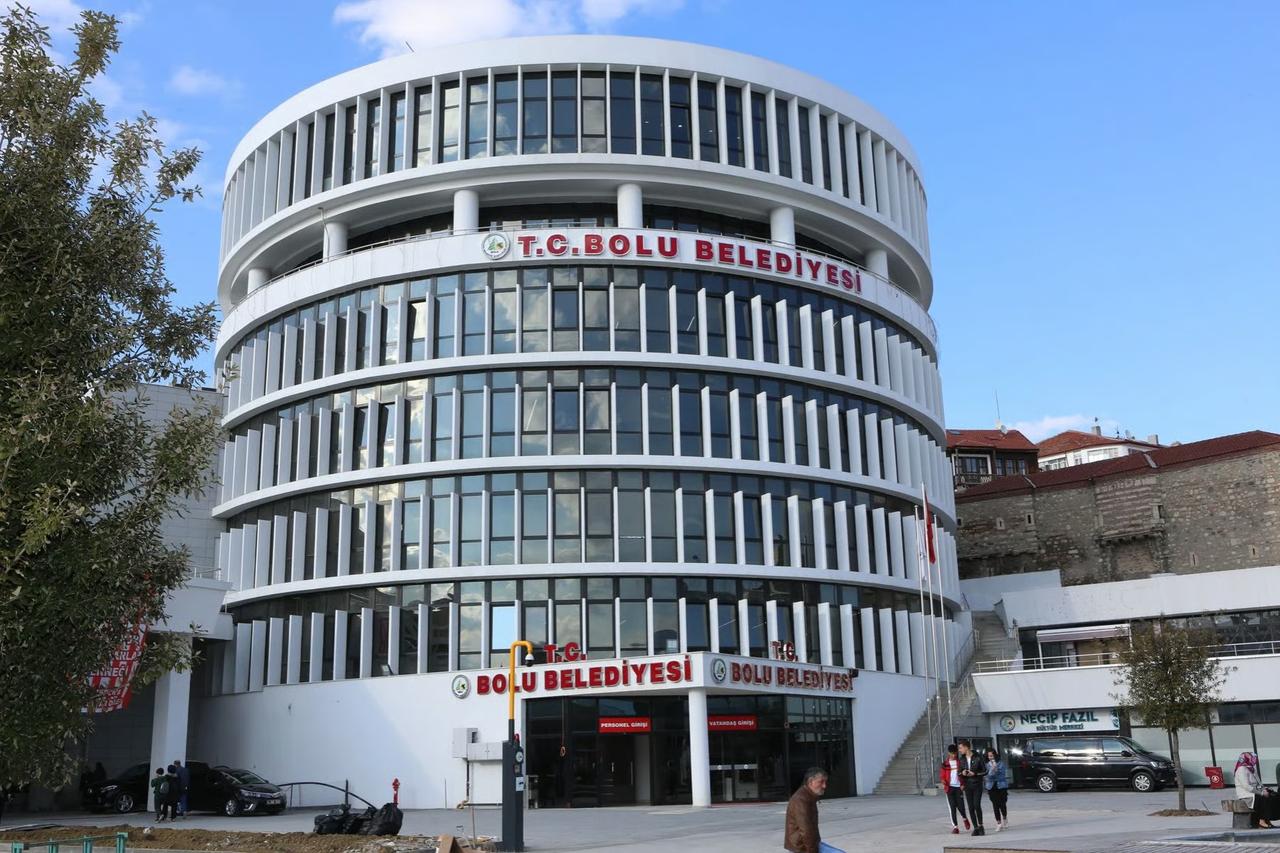 Bolu Belediyesi'nde iki yeni gözaltı