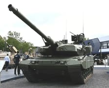 Çek Cumhuriyeti, 44 Leopard 2A8 tankı için 1,34 milyar euroluk sözleşme imzaladı