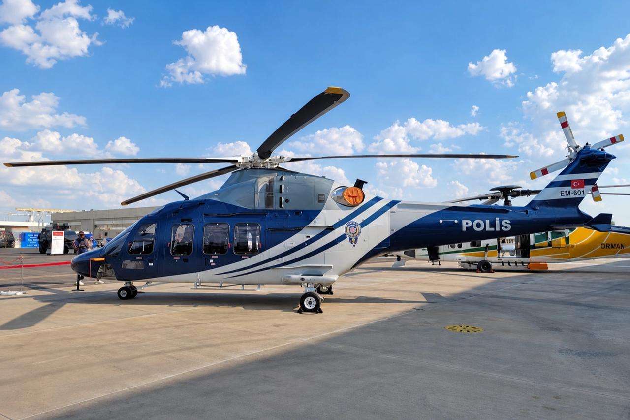 Emniyet, ilk GÖKBEY helikopterini teslim aldı
