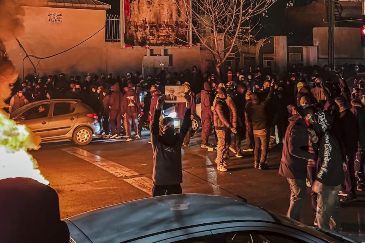 İran'da kanlı bilanço: 3 bin 117 kişi öldü