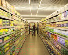 Zincir marketlerin pazar günü kapalı olması konusunda anlaşma sağlandı