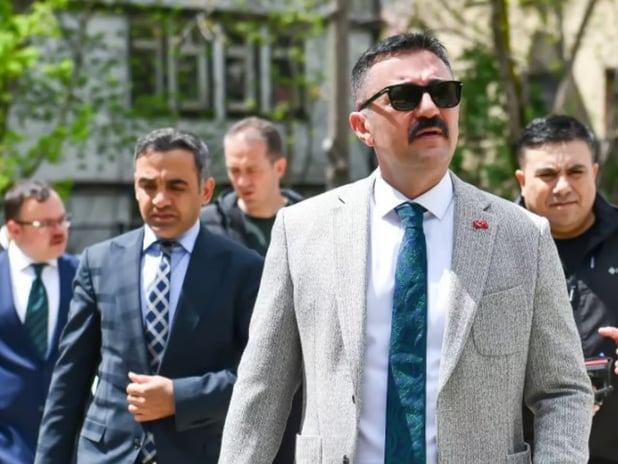 Tunceli Valisi Bülent Tekbıyıkoğlu'nun merkeze çekildi