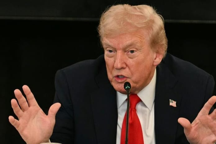 ABD Başkanı Trump'tan X'e ceza kesen AB'ye tepki