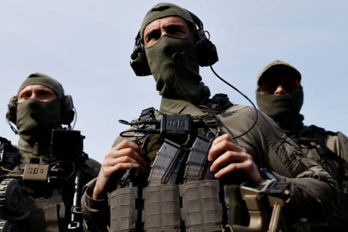 Fransa bağımsızlık yıl dönümü öncesi Yeni Kaledonya’ya binlerce güvenlik gücü gönderdi