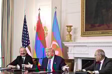  Azerbaycan ve Ermenistan Trump'ın Ev Sahipliğinde Barış Anlaşmasını Parafladı