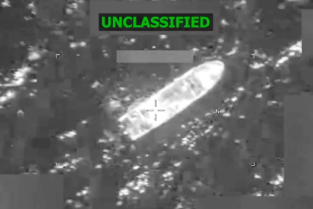 ABD'nin operasyon düzenlediği teknenin görüntüleri yayınlandı - SOUTHCOM