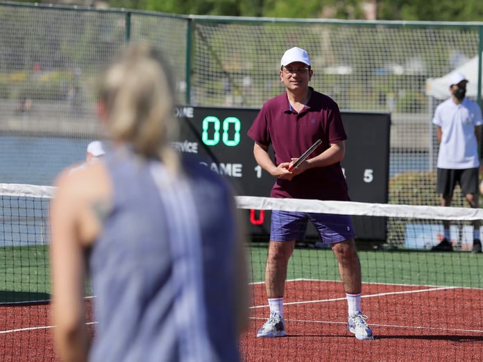 Ekrem İmamoğlu'nun şov amaçlı tenis kortu çöp oldu