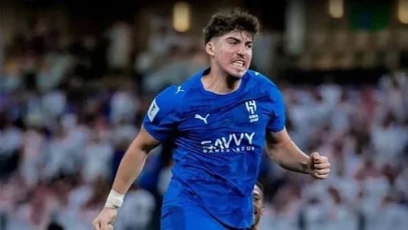 22 milyonluk eski yıldız yeniden Fenerbahçe forması giyecek