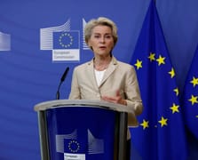 AB Komisyonu Başkanı Von der Leyen gensoru oylamasından geçecek