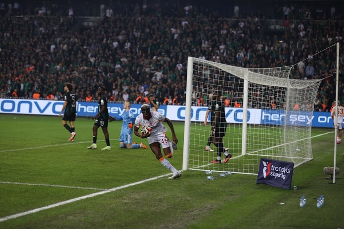 VAR kararıyla gol iptali