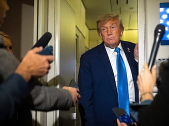 US Sets Saturday Ultimatum for Iran to Denounce Attacks