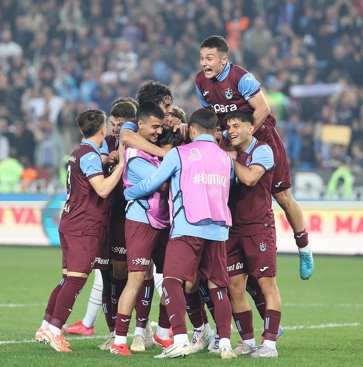Penaltılarla gelen çeyrek final bileti