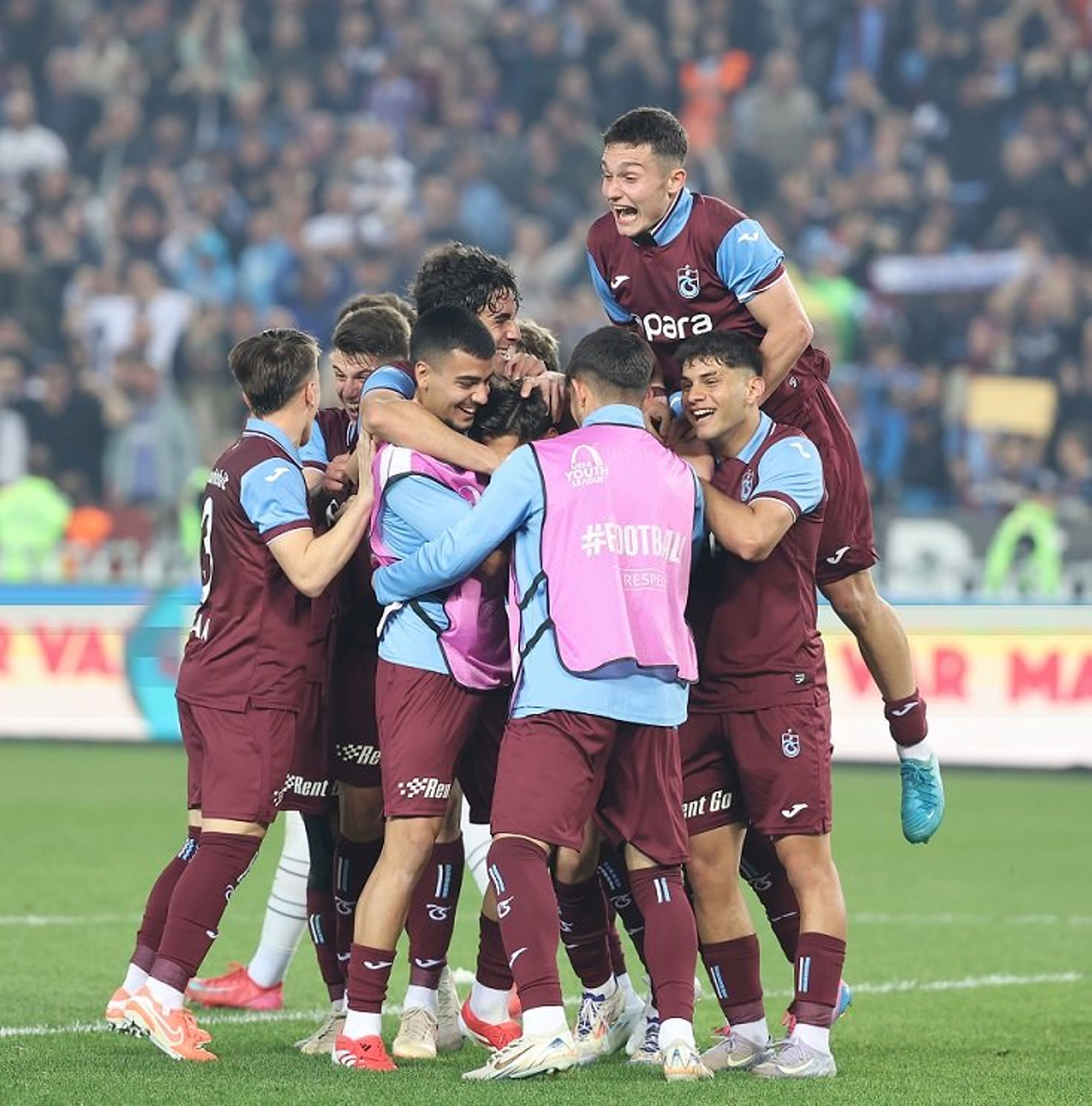 Penaltılarla gelen çeyrek final bileti
