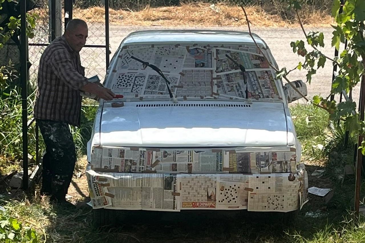Saniyede 80 bin TL fiyat istenince aracını kendi boyadı