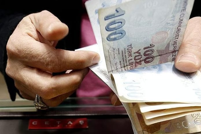 Milyonların gözü bu düzenlemede: Kademe gelecek, yaş artışı yok! Uzmanı açıkladı 