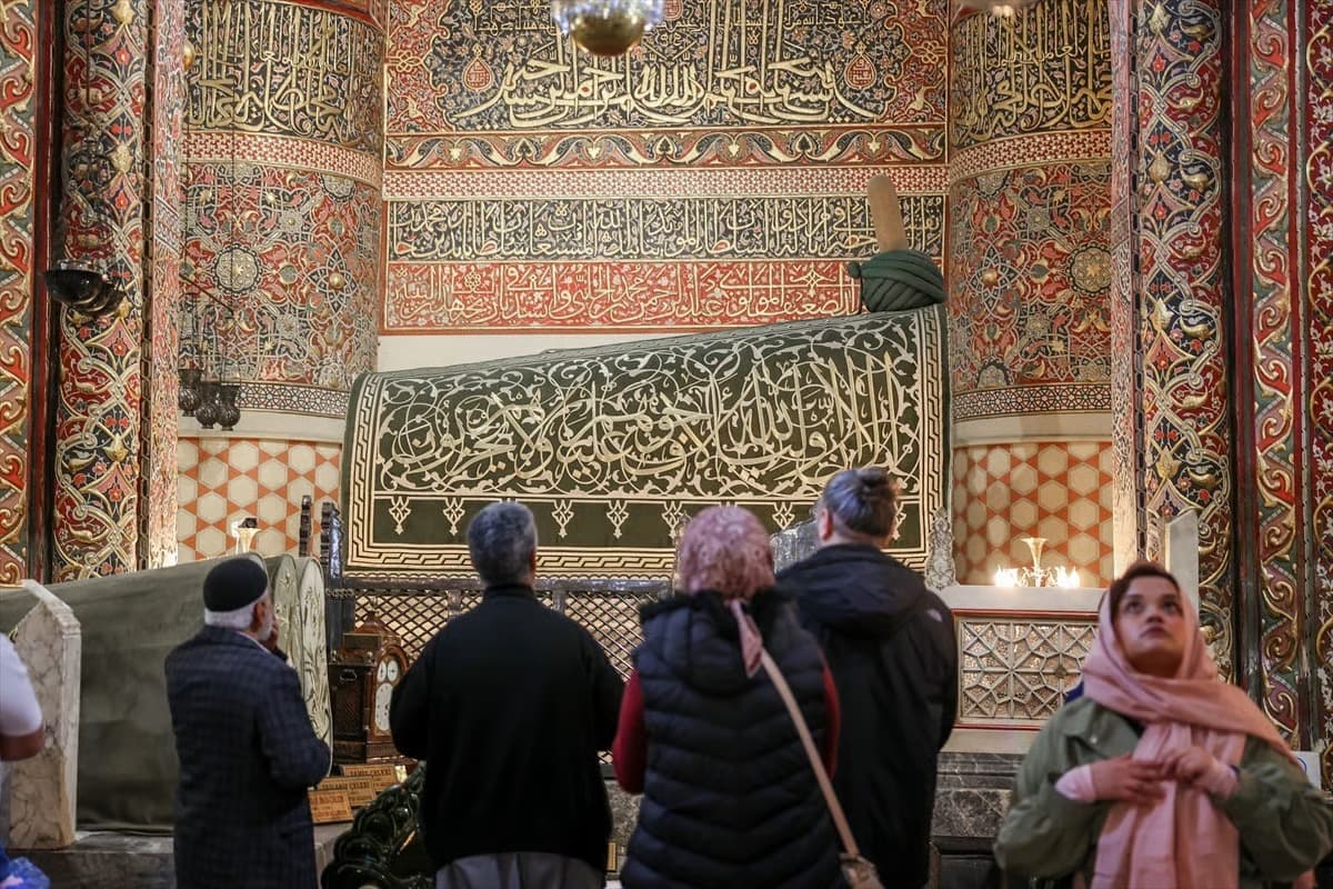 İnsanlığın ortak belleği koruma altında: Mevlana’nın 748 yıllık mirası korunuyor