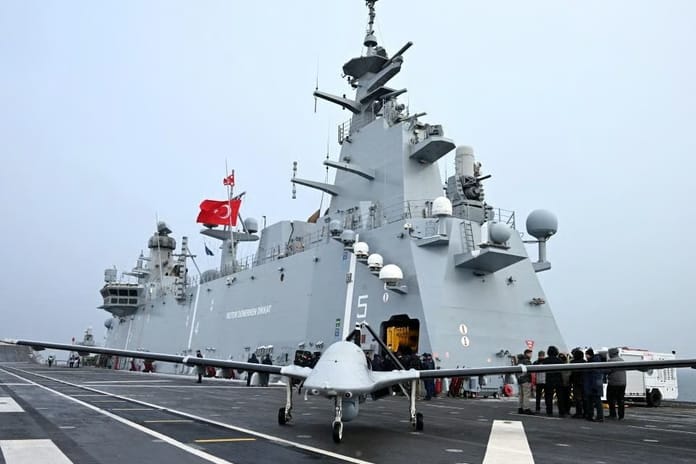 Türkiye savunma ihracatında ilk 10’u hedefliyor