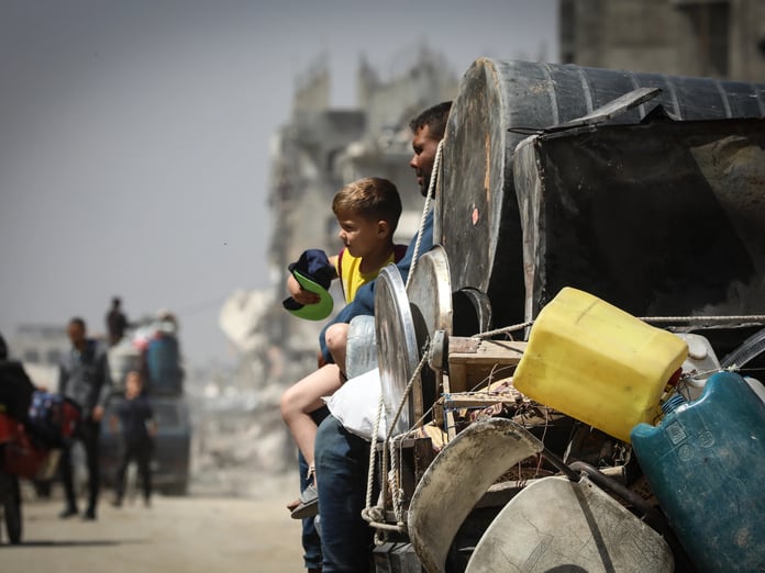 Gazze'de hayat damarı kurudu: Temiz suya erişim neredeyse imkansız hale geldi