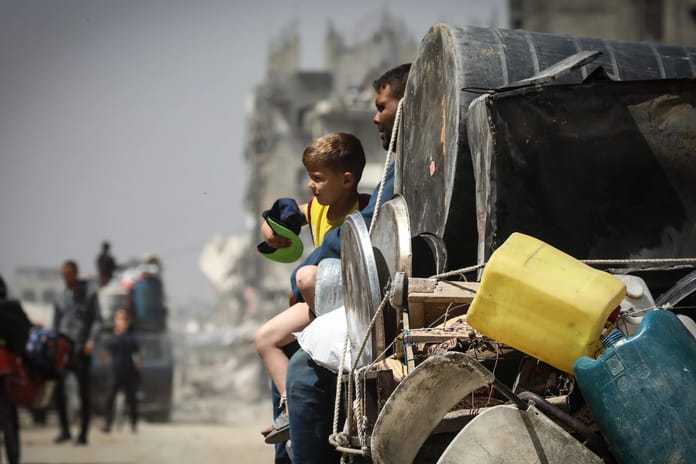 Gazze'de hayat damarı kurudu: Temiz suya erişim neredeyse imkansız hale geldi