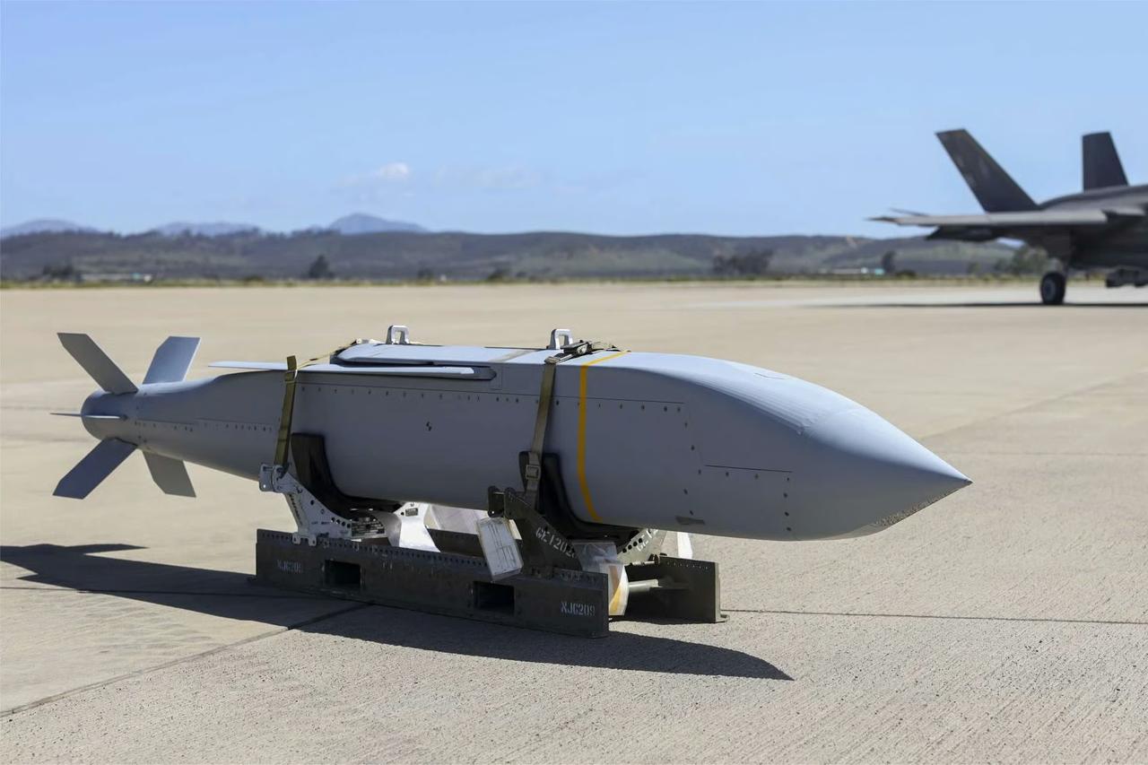 Yunanistan'ın JSOW mühimmatları Raytheon tarafından onarılacak